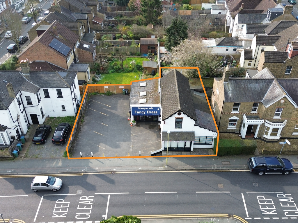 Industrial for sale in Langley Road, Watford WD17, £995,000 Zoopla