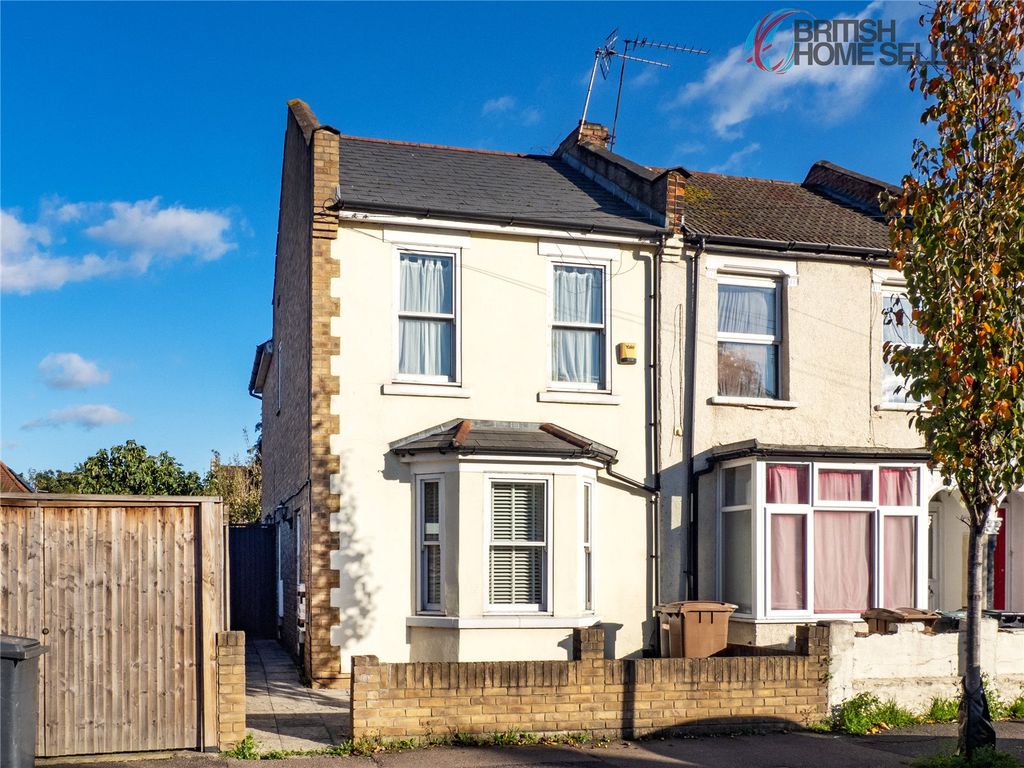 Roberts Road, London E17