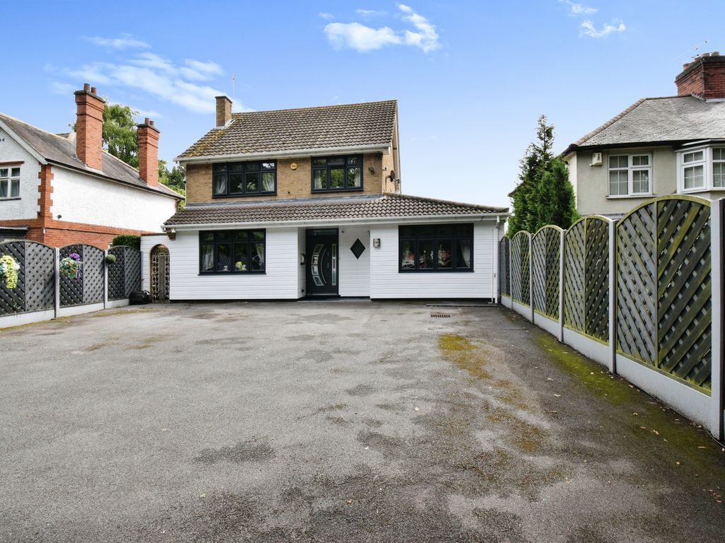 4 bed detached house for sale in Saffron Road, Wigston, Leicestershire