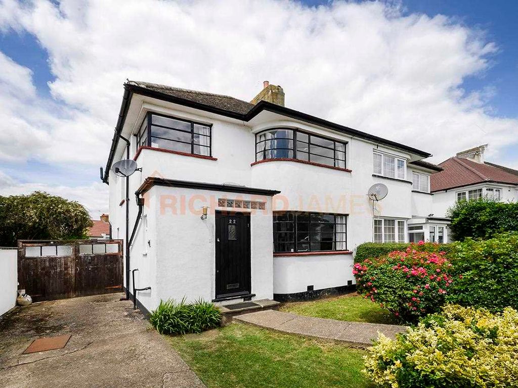 3 bed semidetached house for sale in Hale Drive, London NW7 Zoopla