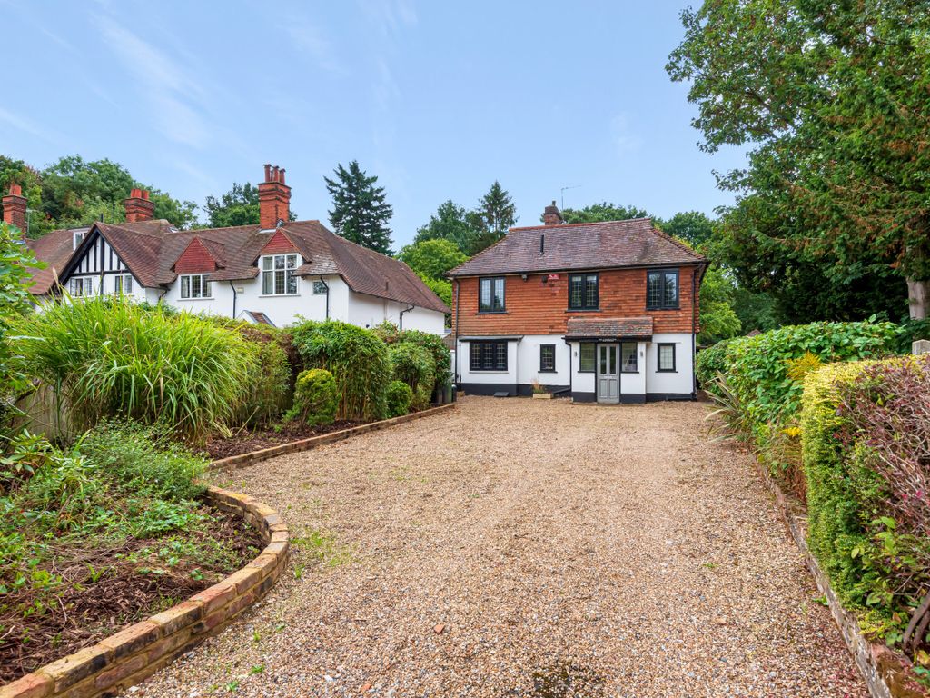 4 bed detached house for sale in Old Perry Street, Chislehurst, Kent