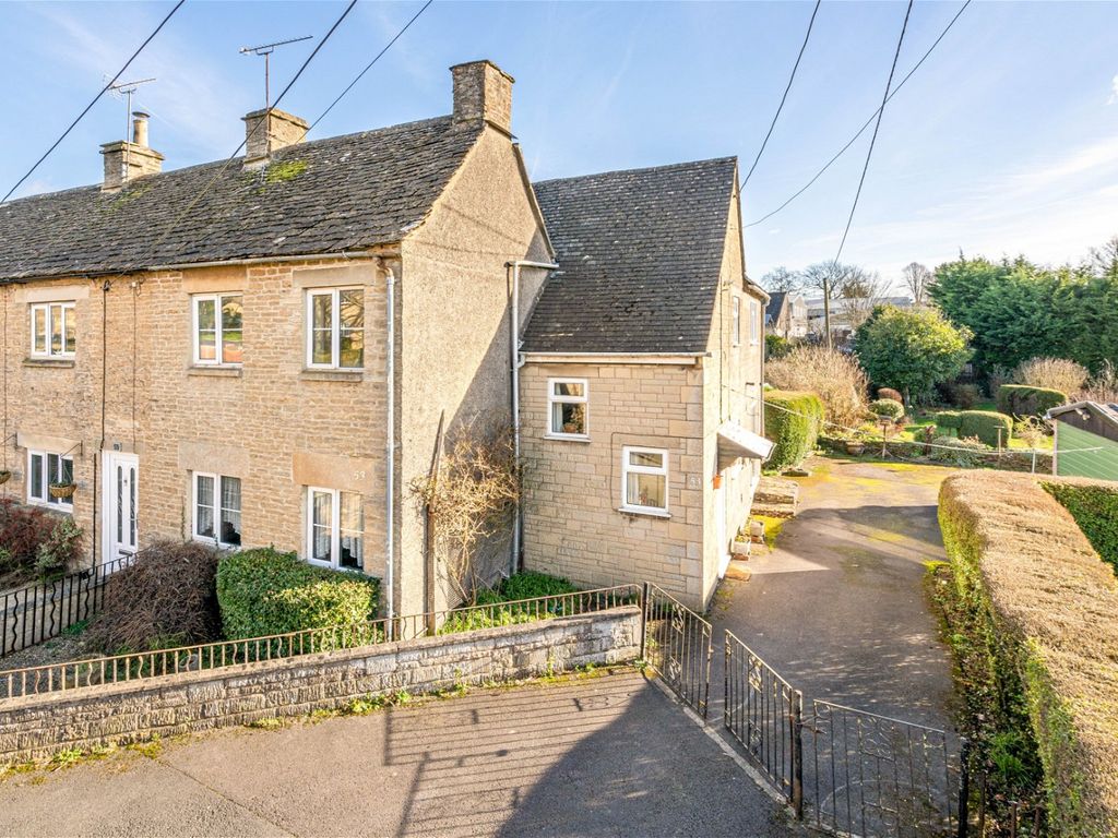 3 bed end terrace house for sale in London Road, Tetbury GL8, £399,950 Zoopla