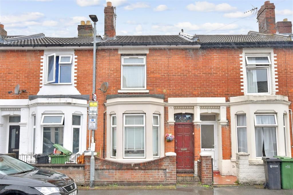 2 bed terraced house for sale in Frogmore Road, Southsea, Hants PO4, £