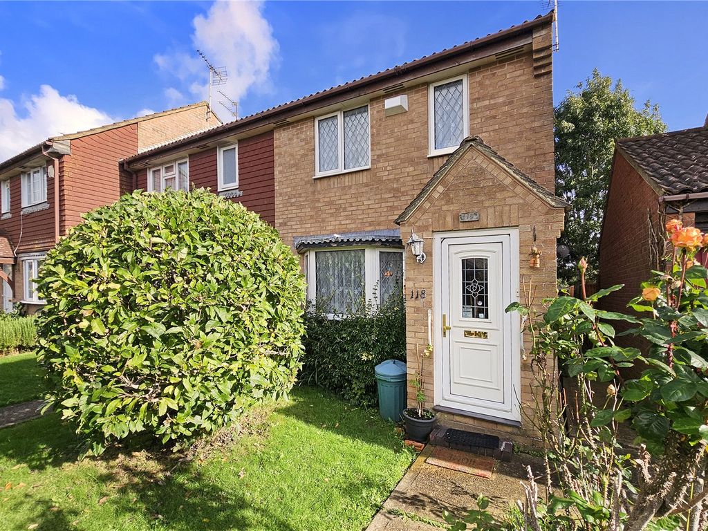 2 bed end terrace house for sale in Guildford Road, Rustington, Littlehampton, West Sussex BN16
