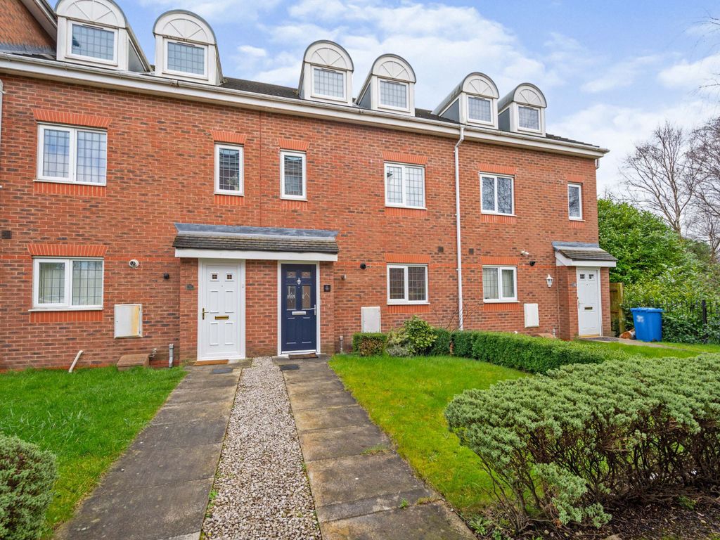 3 bed town house for sale in Berkeley Close, Warrington, Cheshire WA5