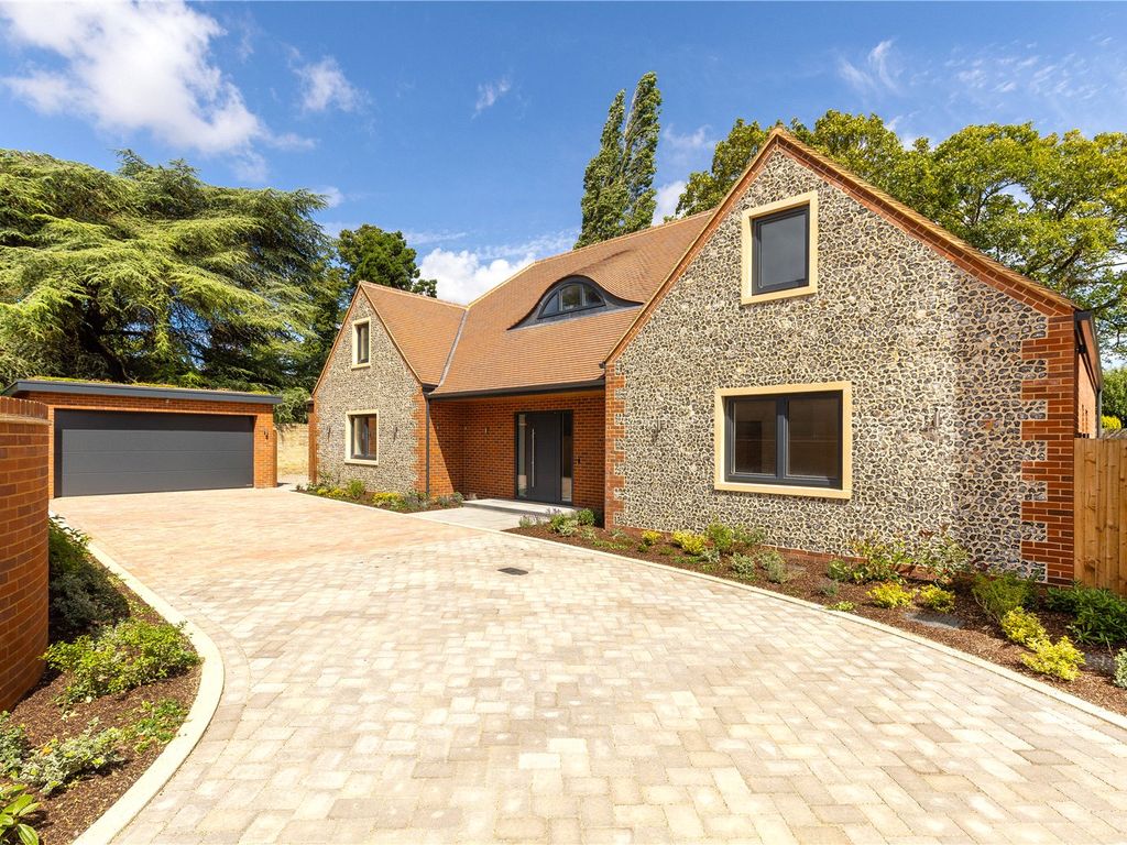 New home, 5 bed detached house for sale in London Road, Stapleford