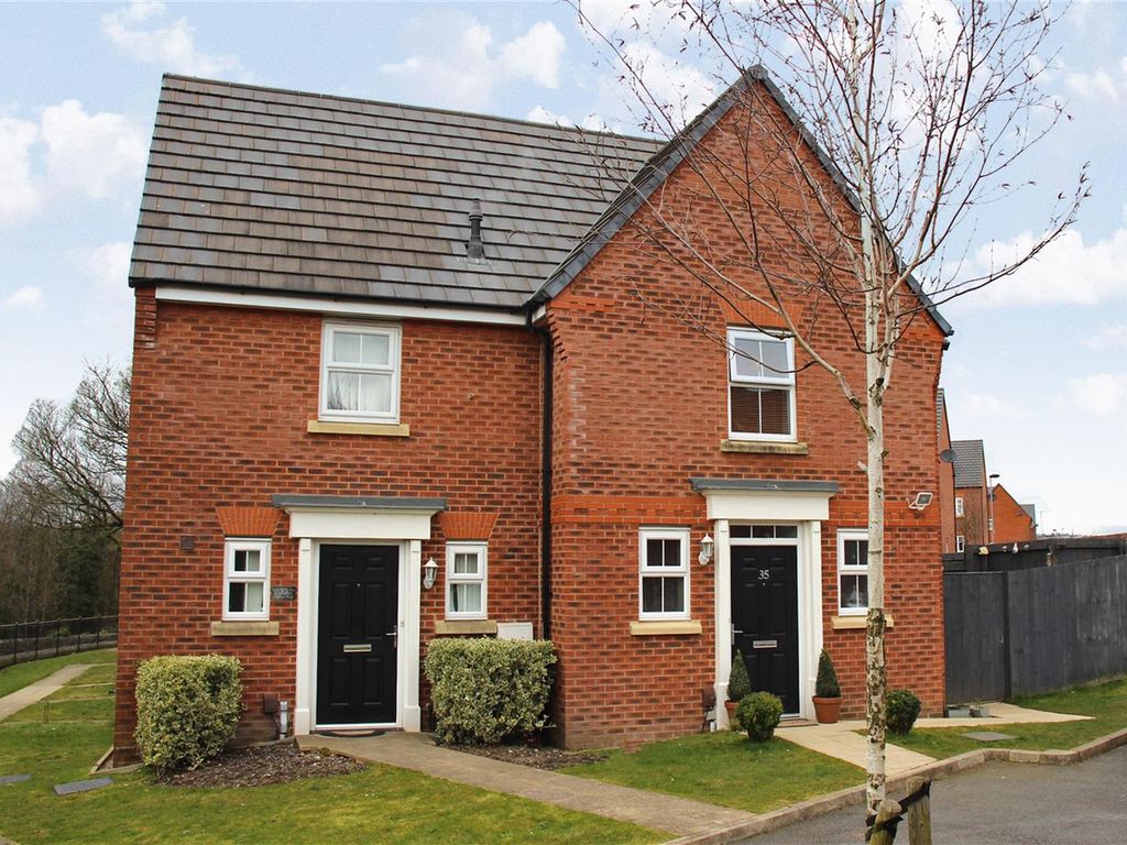 2 bed town house to rent in Andrews Walk, Blackburn BB2, £825 pcm Zoopla