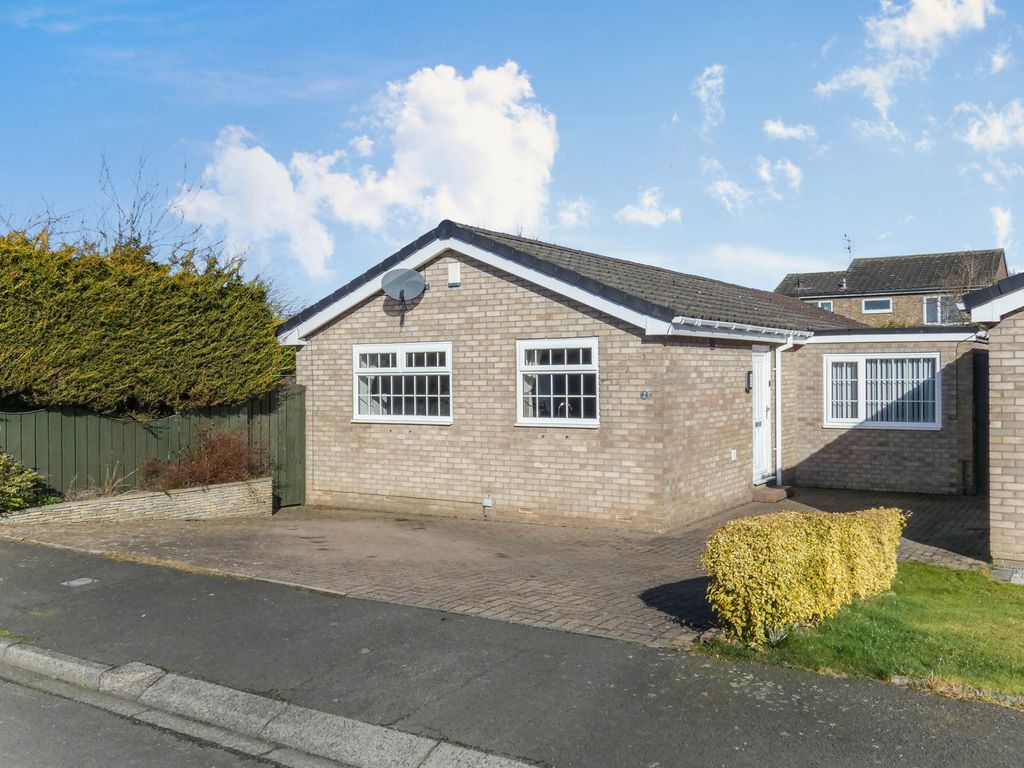 5 bed bungalow for sale in Cheviot Grove, Pegswood, Morpeth NE61 Zoopla