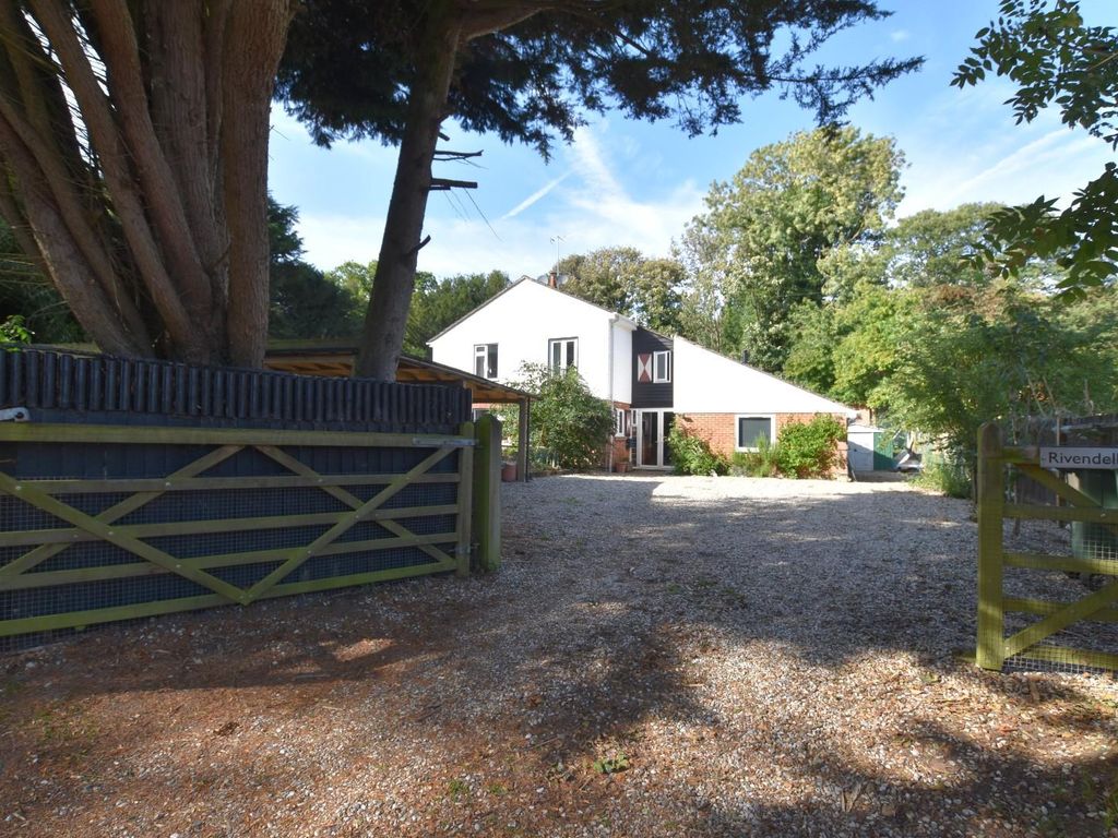 5 bed detached house for sale in Sandling Road, Sandling, Hythe CT21, £