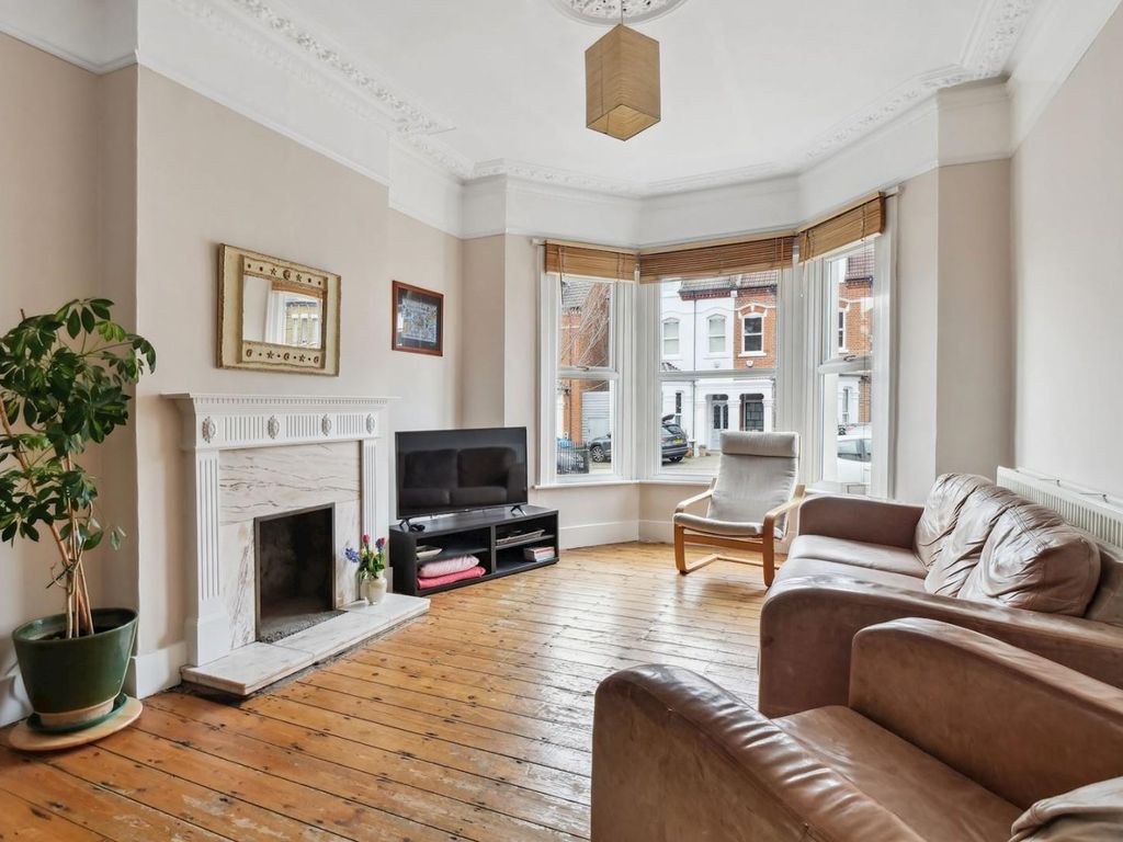 3 bed property for sale in Stodart Road, Penge, London SE20 Zoopla