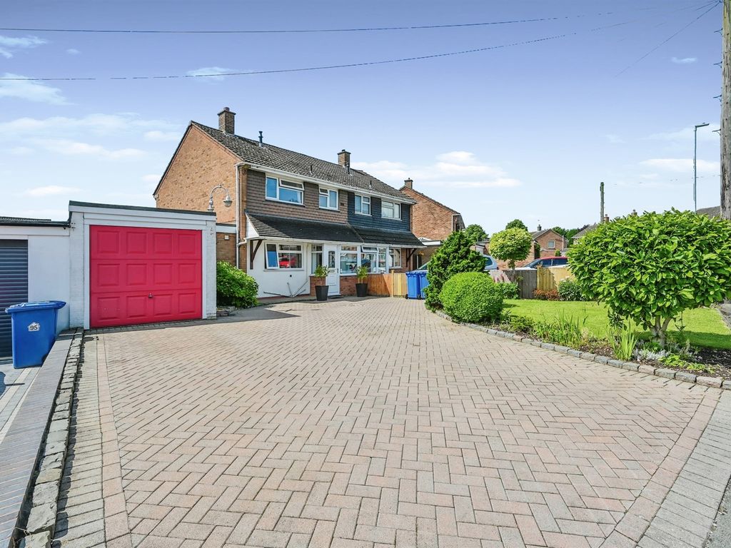 3 bed semidetached house for sale in Mildenhall, Tamworth B79 Zoopla