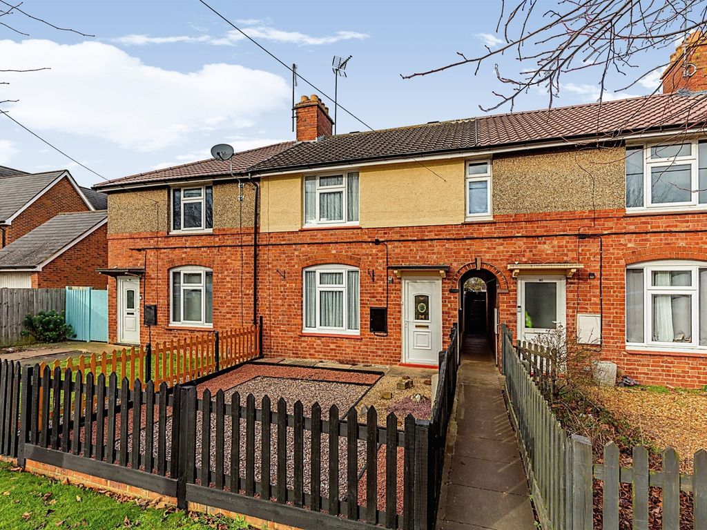 3 bed terraced house for sale in Wollaston Road, Irchester
