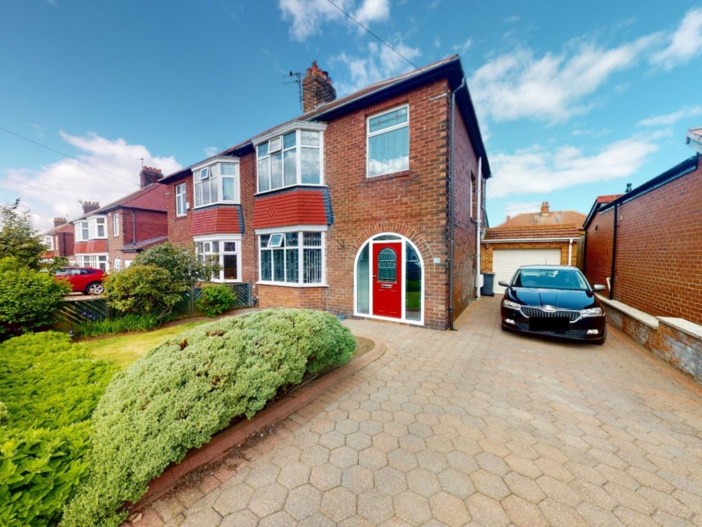 3 bed semidetached house for sale in Meadow Laws, South Shields, Tyne