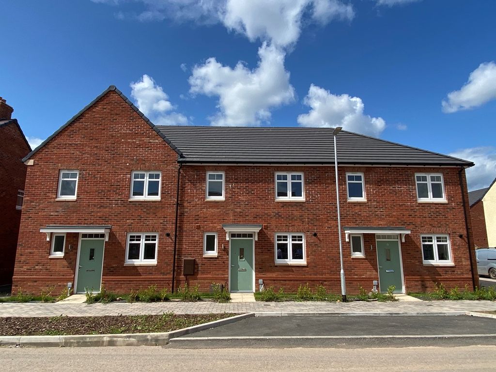 3 bed terraced house for sale in Walker Point Way, Newport NP20, £