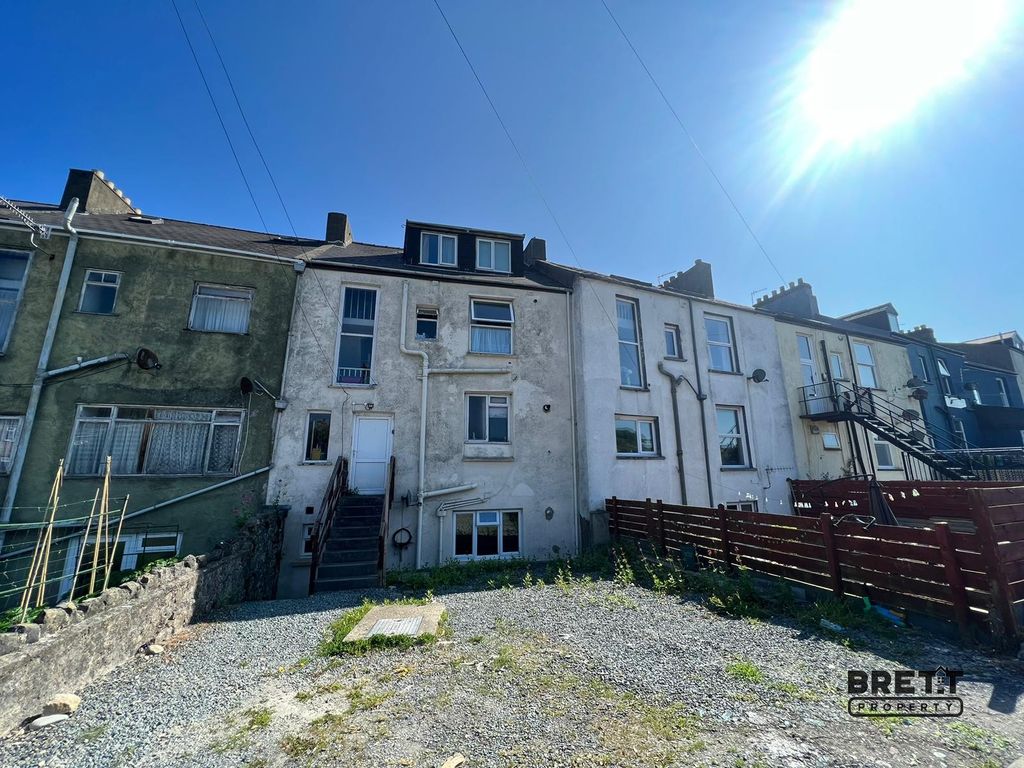 1 bed flat for sale in Flat 3, 19 London Road, Pembroke Dock SA72, £
