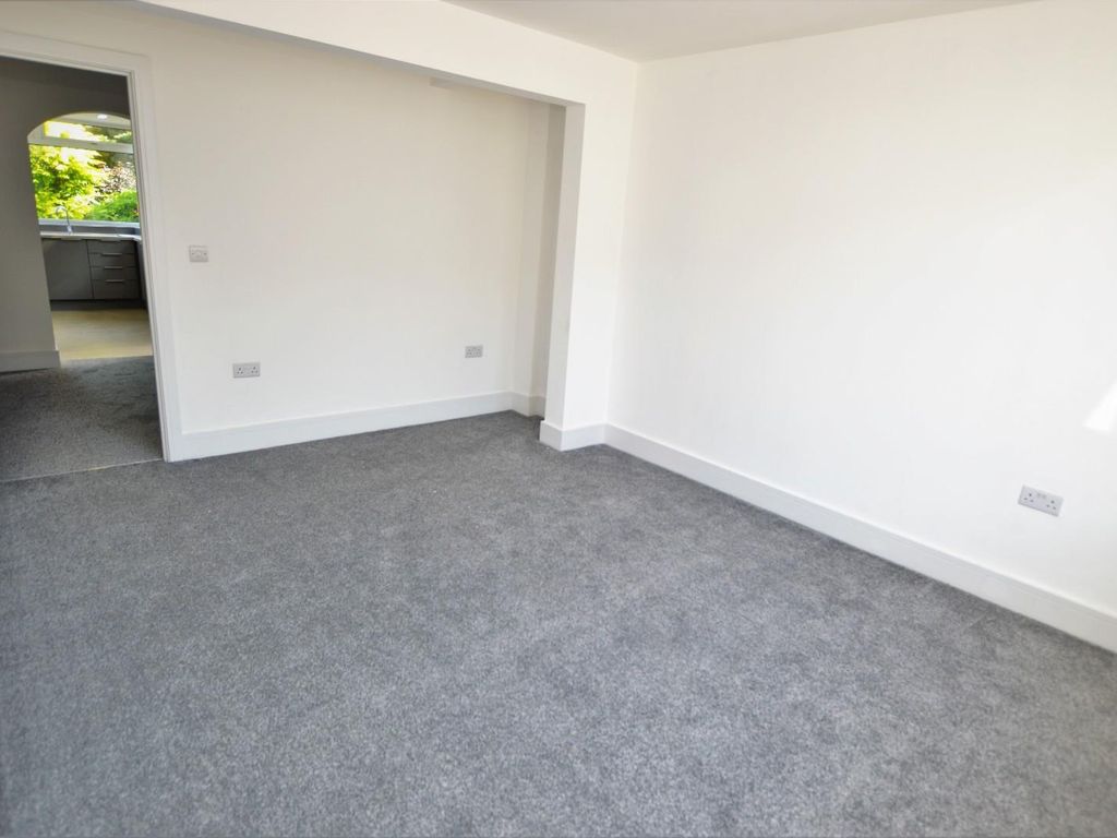 2 bed terraced house for sale in Baldwin Avenue, Wigston LE18, £195,000