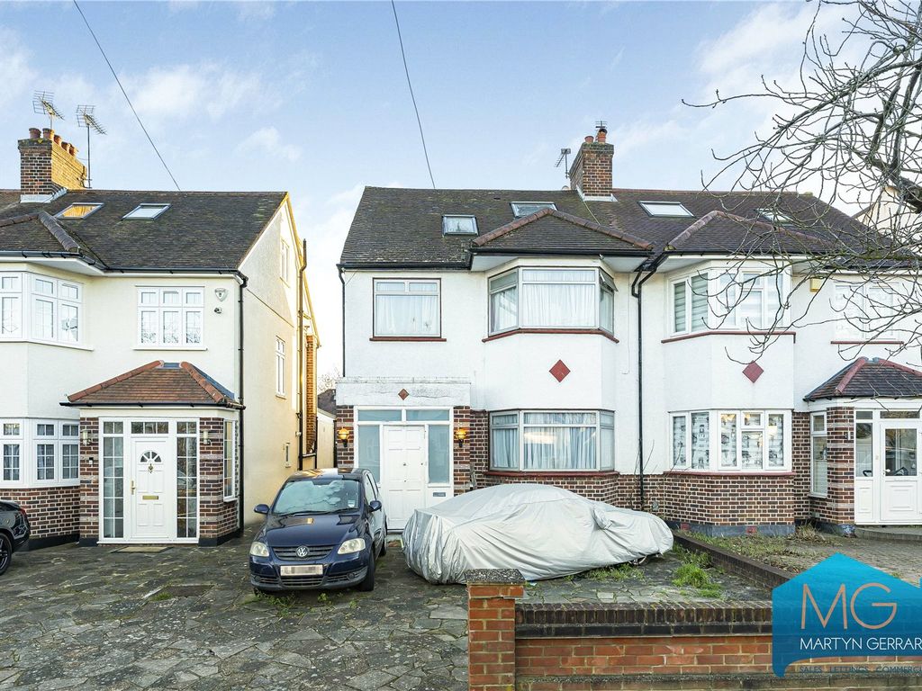 5 bed semidetached house for sale in Sussex Way, Cockfosters,