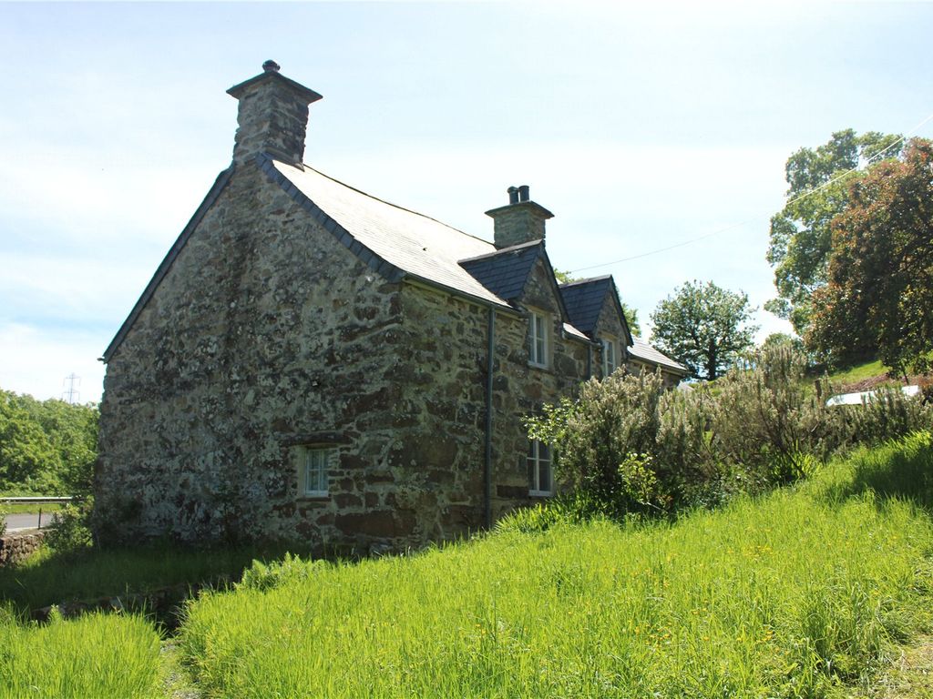 3 bed detached house for sale in Gellilydan, Blaenau Ffestiniog