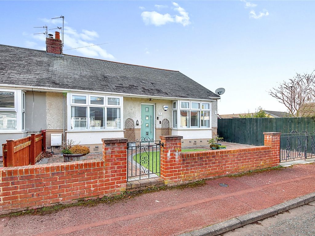 3 bed bungalow for sale in Fern Avenue, Fawdon, Newcastle Upon Tyne