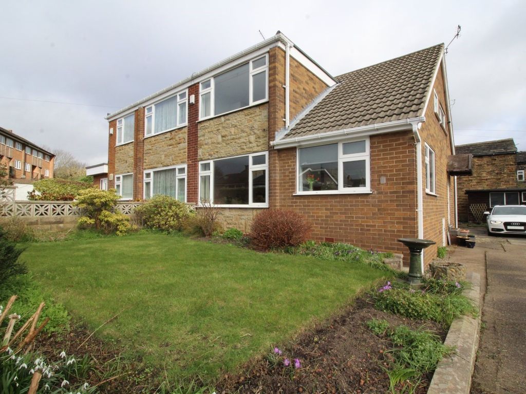 3 bed semidetached house for sale in Tenterfield Road, Ossett, West