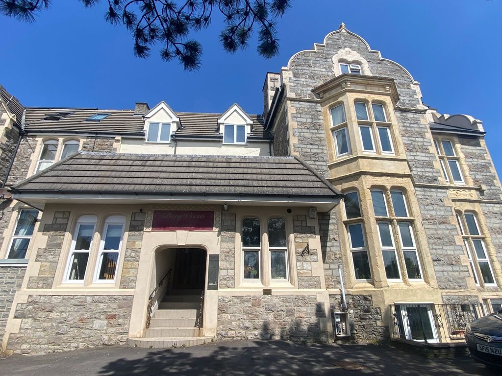 3 bed penthouse for sale in Atlantic Road South, WestonSuperMare BS23