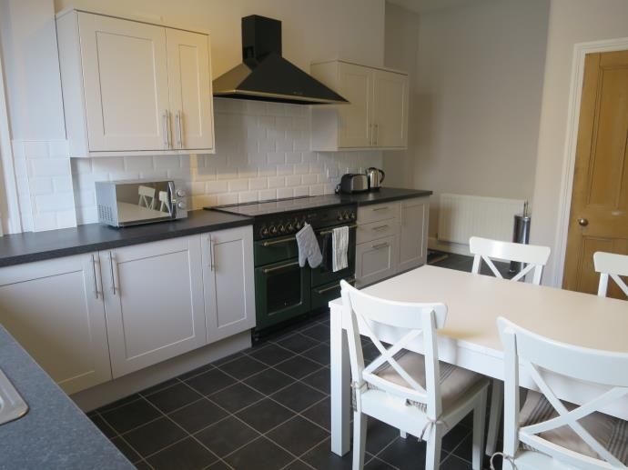 3 bed flat to rent in Whyte Place, Lower London Road, Edinburgh EH7