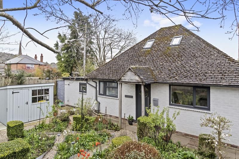 3 bed bungalow for sale in Finlaggan, Homend Crescent, Ledbury