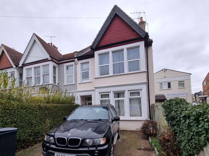 1 bed flat to rent in Anerley Road, WestcliffOnSea SS0, £675 pcm Zoopla