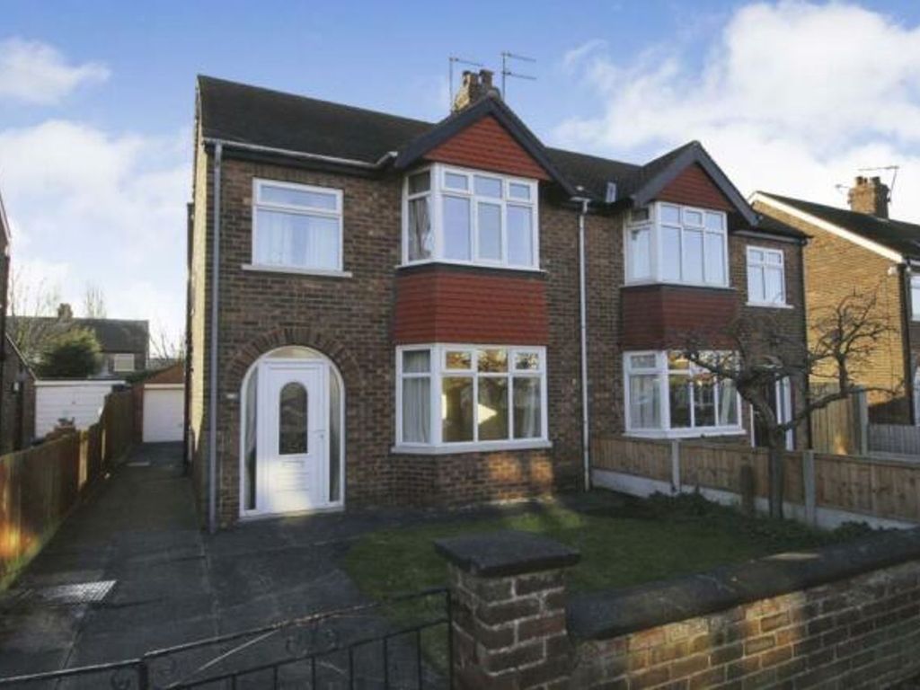 3 bed semidetached house for sale in Axholme Road, Scunthorpe DN15, £