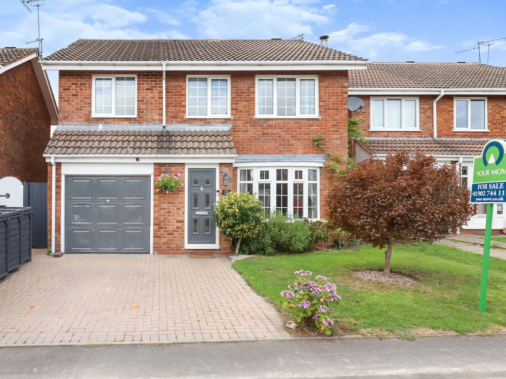 Reynolds Grove, Perton Wolverhampton, West Midlands WV6  