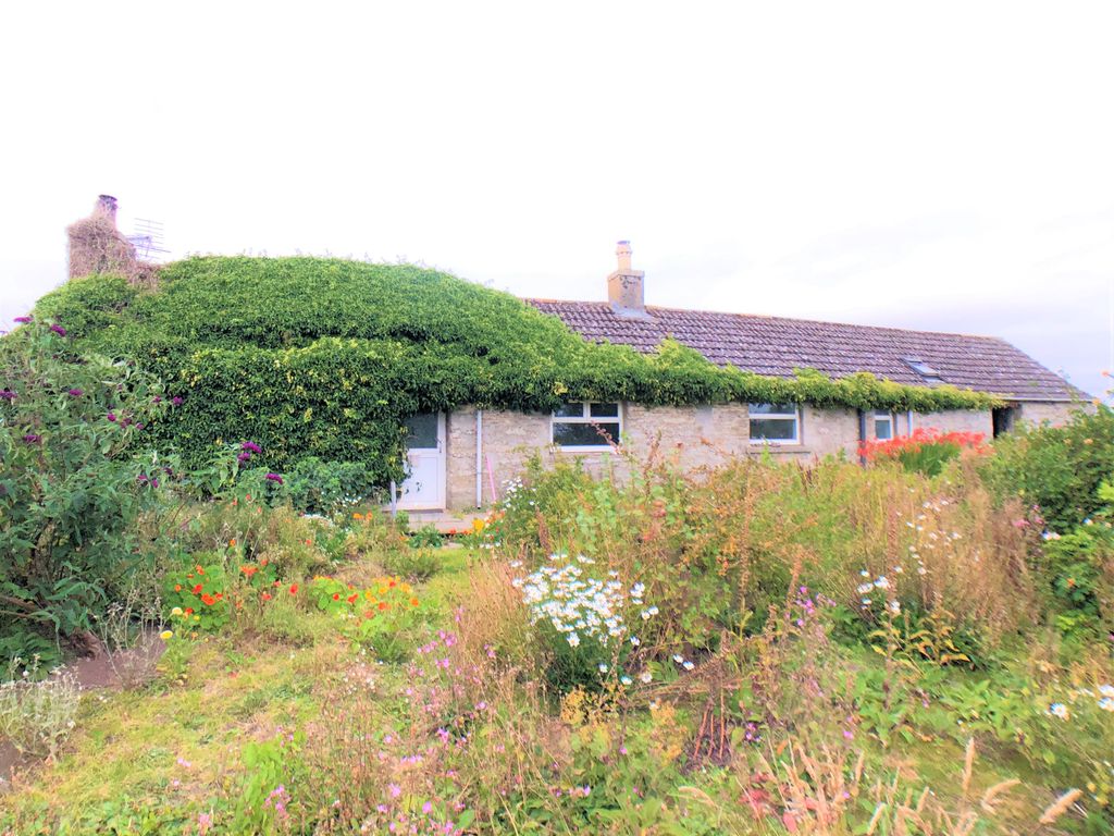 3 bed bungalow for sale in Halkirk, Caithness KW12, £95,000 Zoopla
