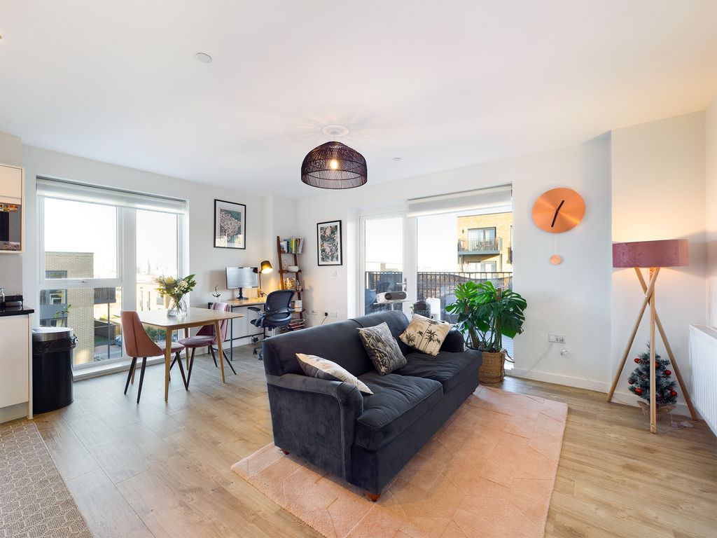 Bowen Drive, London SE7