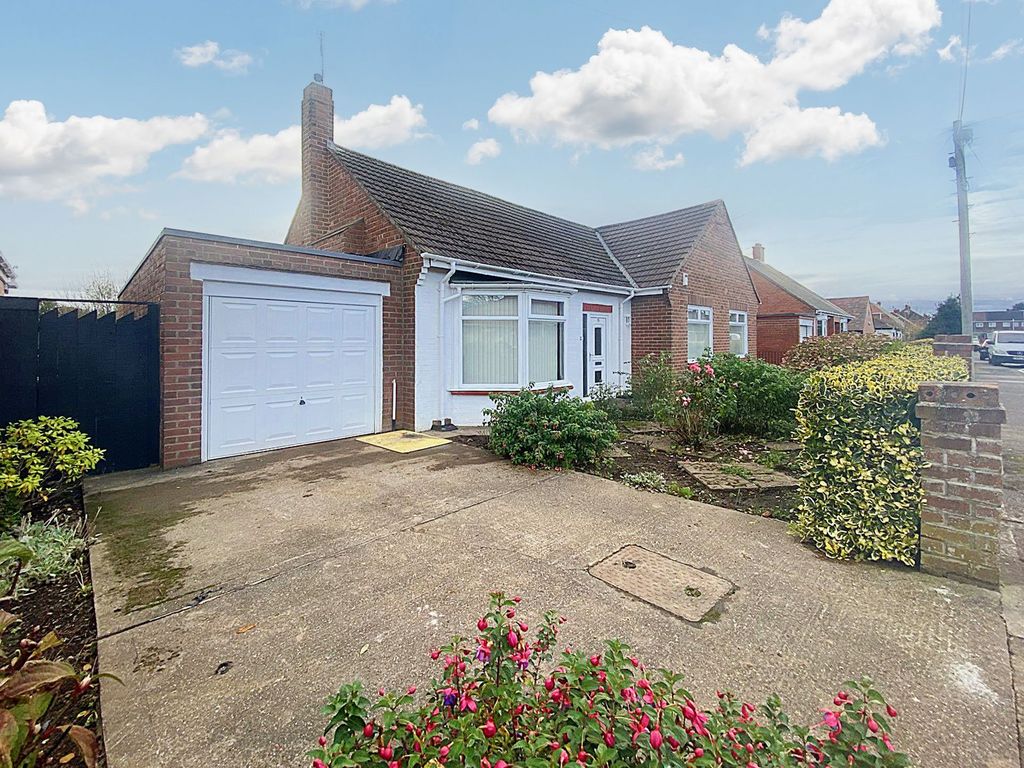 3 bed bungalow for sale in Woodside, Bedlington NE22, £225,000 Zoopla