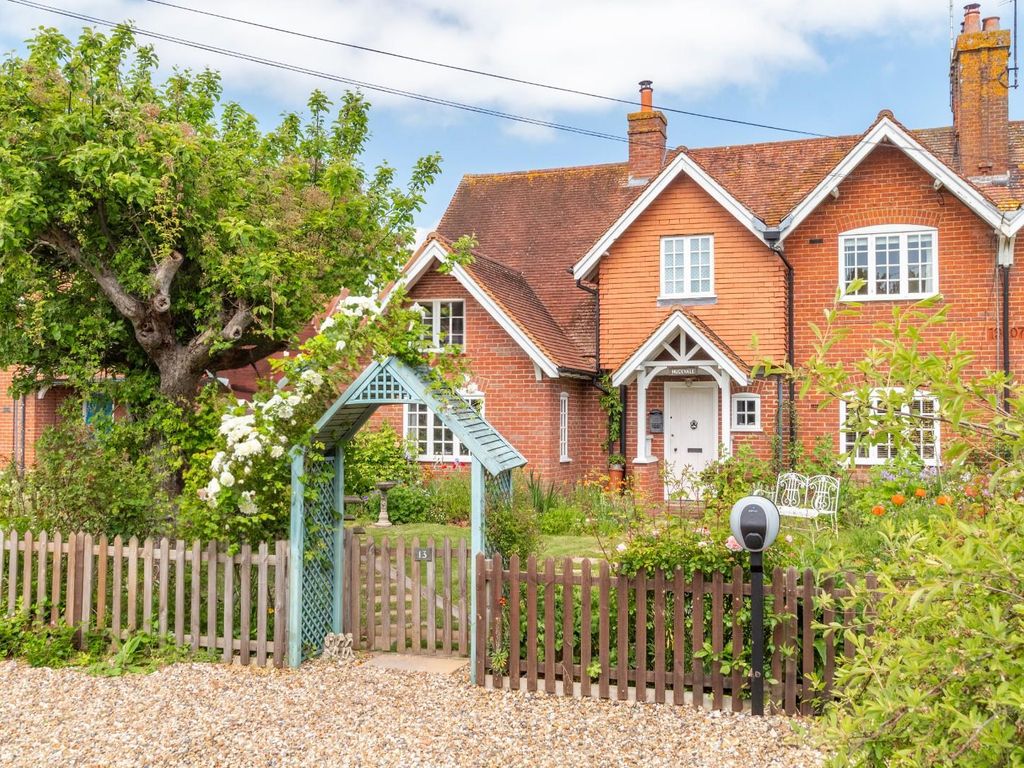 4 bed semidetached house for sale in New Road, Wilstone, Tring HP23, £