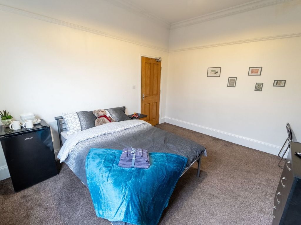 Room to rent in Pershore Road, Birmingham B5 Zoopla