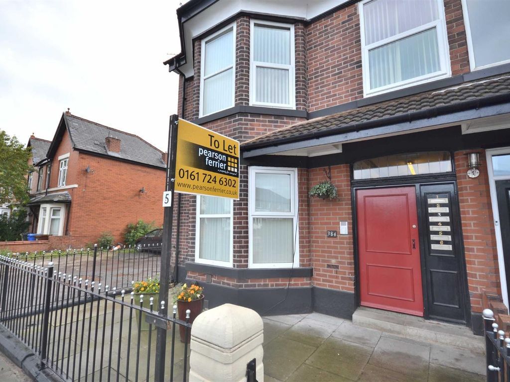 1 bed flat to rent in 384 Bury New Road, Whitefield, Manchester M45