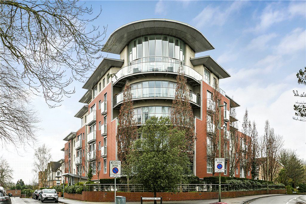 2 bed flat for sale in Constitution Hill, Woking, Surrey GU22 Zoopla