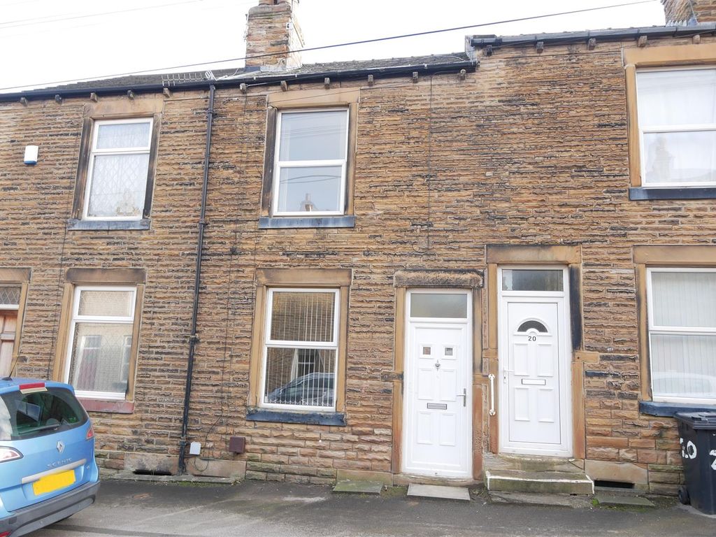 2 bed terraced house to rent in Chapel Street, Tingley, Wakefield WF3