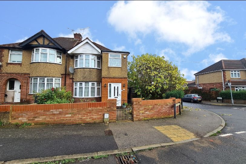 Stanford Road, Luton, Bedfordshire LU2  