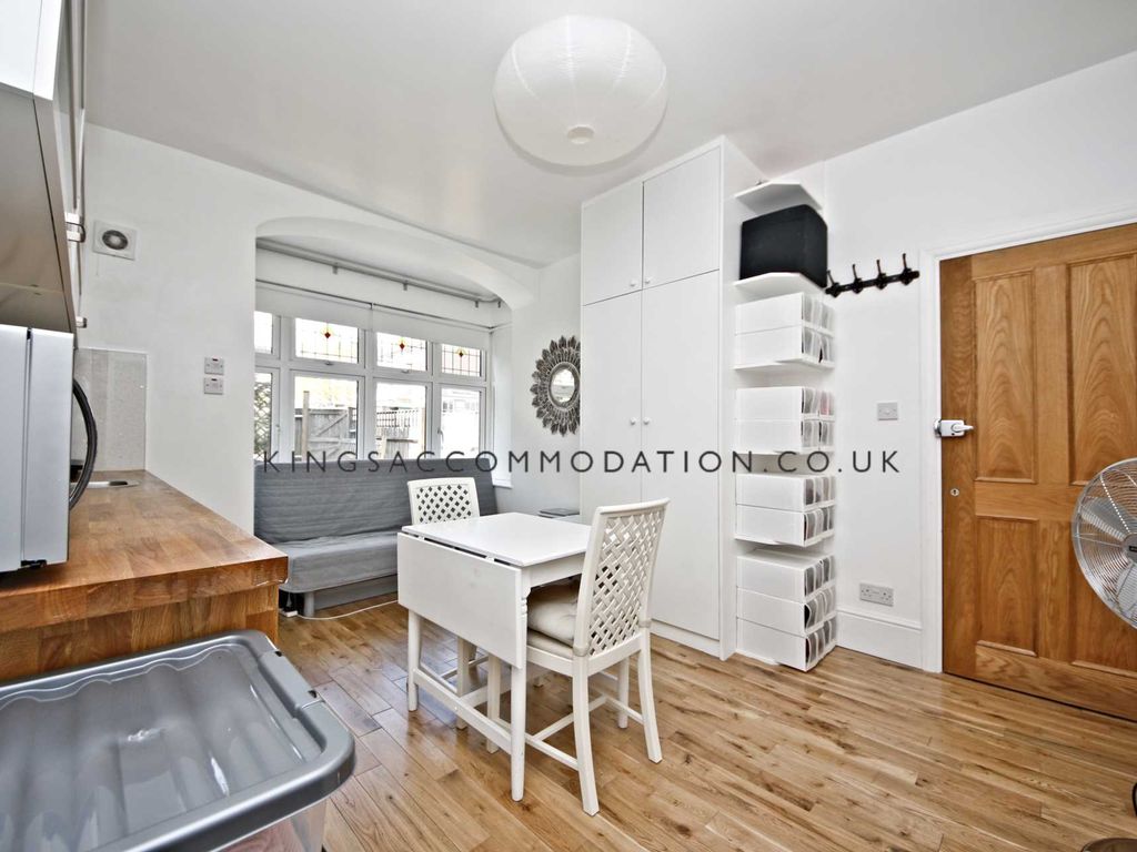 Studio to rent in Ashurst Gardens, Tulse Hill SW2 Zoopla