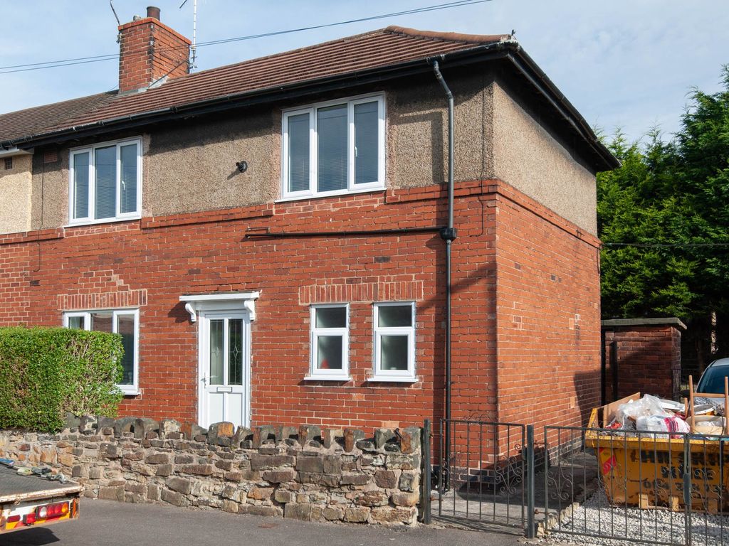 3 bed semidetached house for sale in Whitehead Street, Staveley S43, £