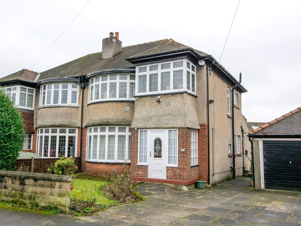 3 bed semidetached house for sale in Broomhill Drive, Leeds, West