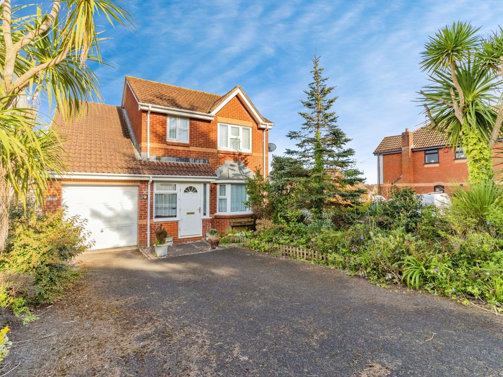 4 bed detached house for sale in Whitebeam Close, Paignton, Devon TQ3