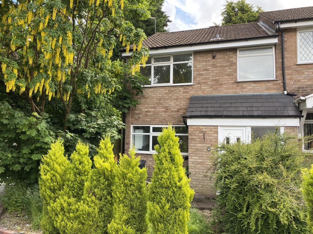3 bed semidetached house for sale in Moreton Close, Harborne