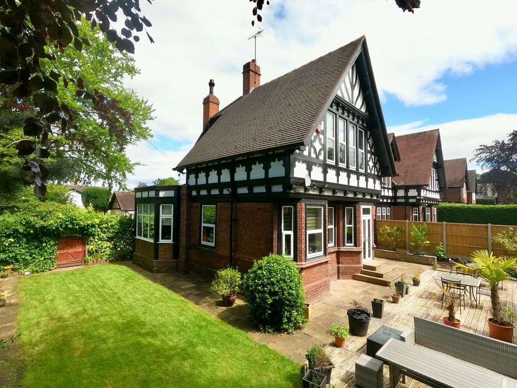 4 bed semidetached house for sale in Meadow Lane, StokeOnTrent ST4