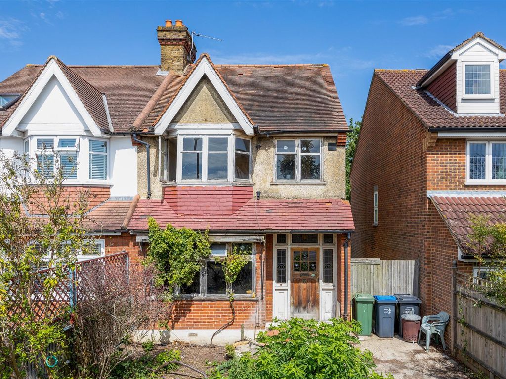 3 bed semidetached house for sale in Coombe Lane, London SW20 Zoopla