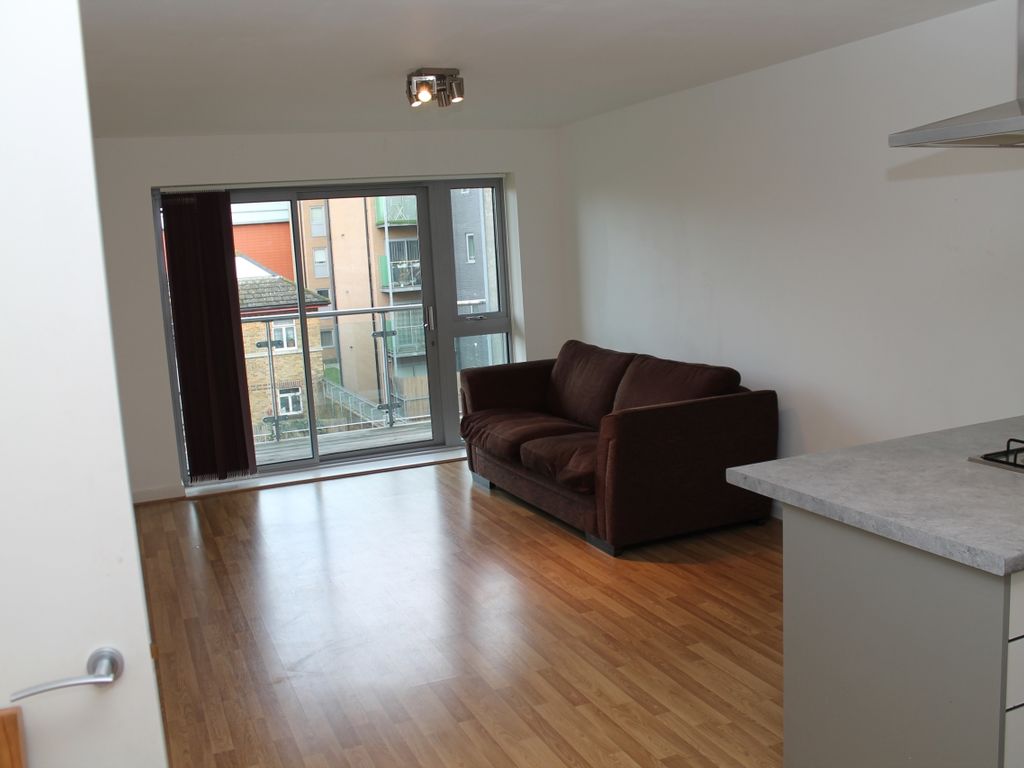 2 bed flat to rent in Ducaine Apartments, Merchant Street, Bow E3, £