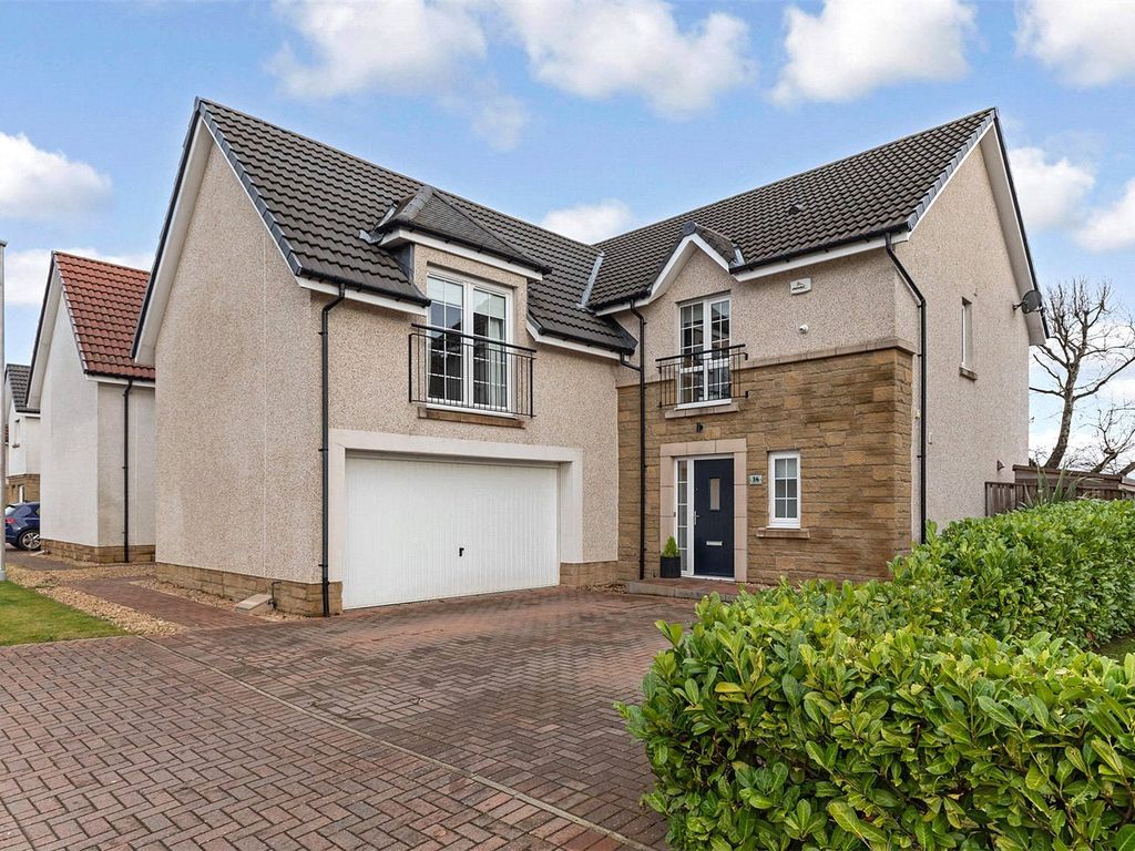 5 bed detached house for sale in Viewfield Gardens, East Kilbride