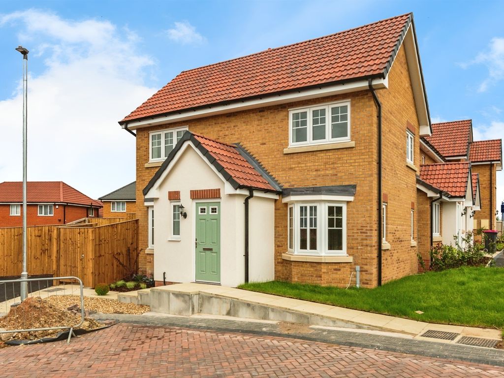 3 bed semidetached house for sale in Pitmans Close, Treeton, Rotherham S60, £65,000 Zoopla