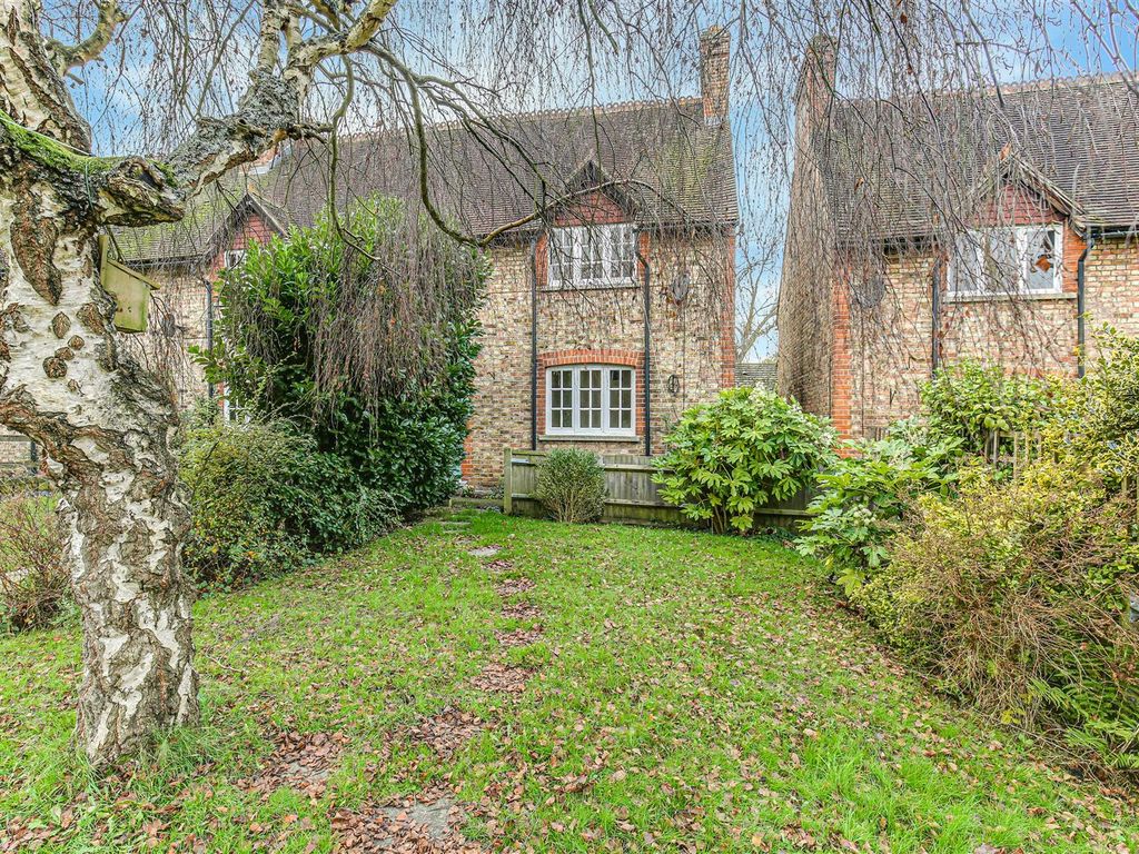 3 bed end terrace house for sale in Main Road, Sundridge, Sevenoaks TN14 Zoopla